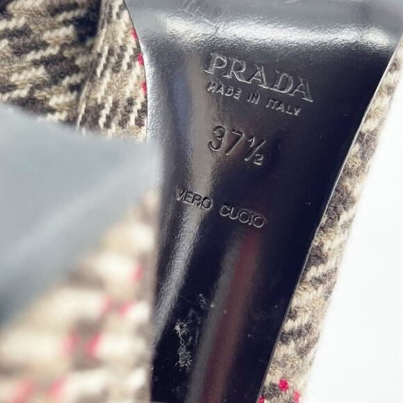 Prada Vintage IT 37 Brown Wool Houndstooth Square Toe Chunky Block Heel Pumps - Picture 11 of 11